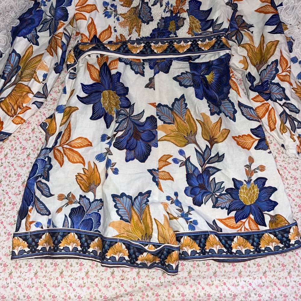 FARM Rio romper with the cutest florals and lace designs😻😻 - Picture 6 of 8